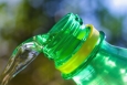 Вода в пластиковых бутылках небезопасна